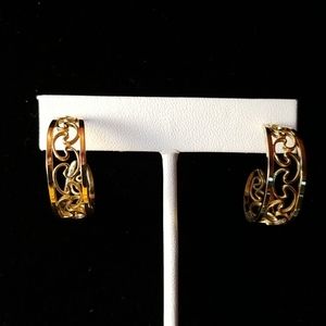 Cut out hoop earrings